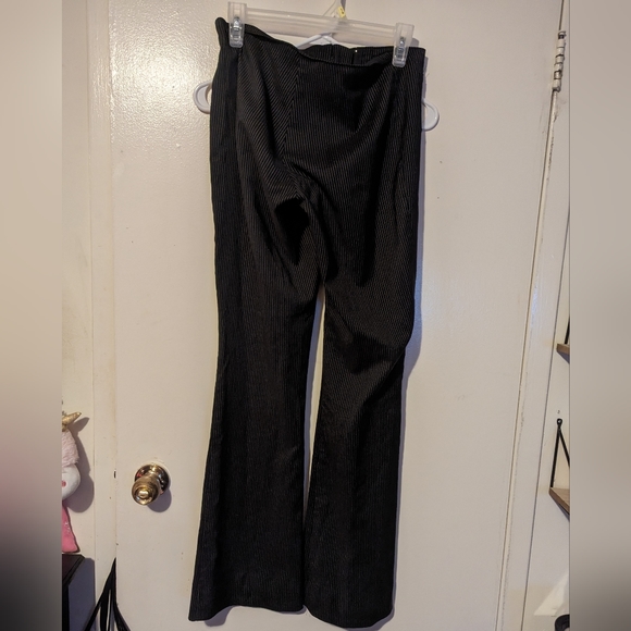 Le Chateau pin stripe pants - Picture 4 of 4